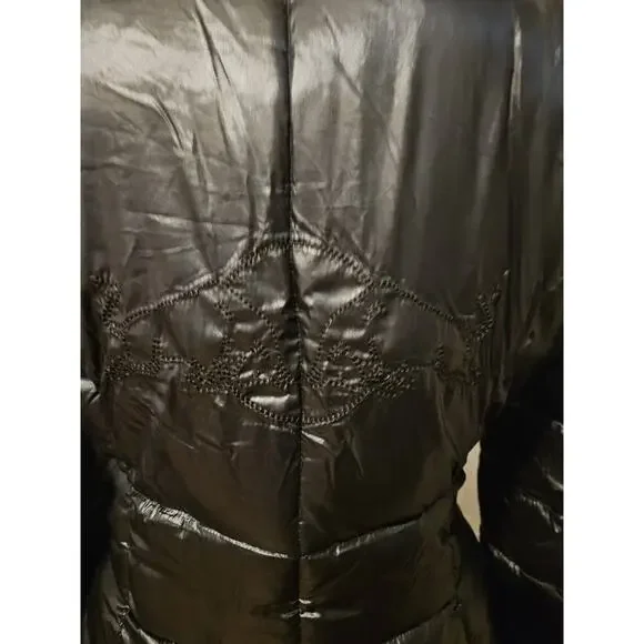 Red Bull Wings Team Collection Ladies Size Large Puffer Jacket Hooded EUC - Picture 9 of 14